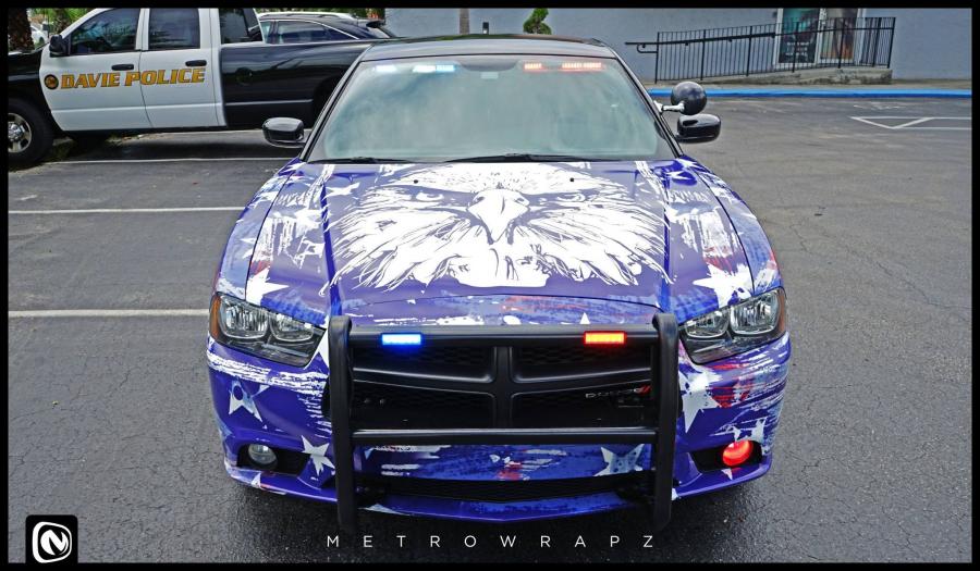  Dodge Charger Police Car by Metro Wrapz 2016 года  (фото 2 из 4)
